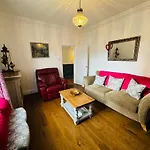 بيت ضيافة Spacious Pretty In Old Totterdown