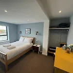 بيت ضيافة Spacious Pretty In Old Totterdown