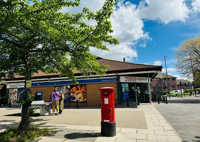 Spacious Pretty In Old Totterdown 招待所